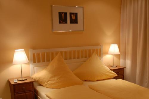 Hotel Akazienhof Дуйсбург Экстерьер фото