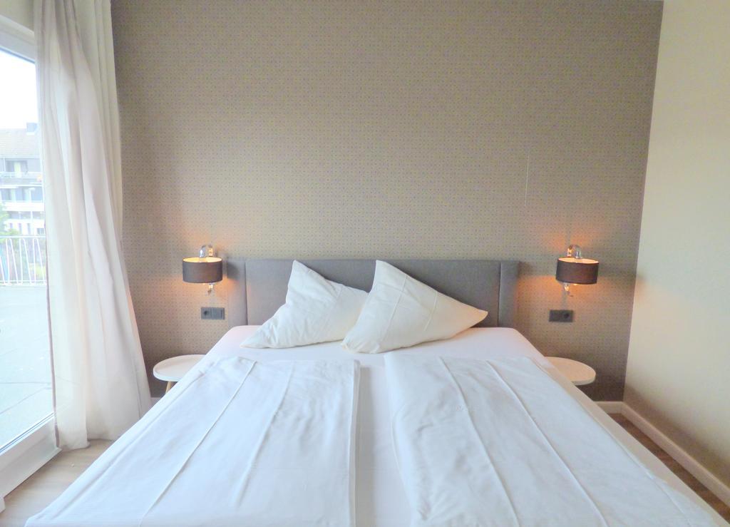 Hotel Akazienhof Дуйсбург Экстерьер фото